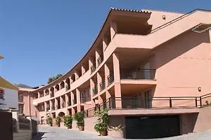 La Hacienda *